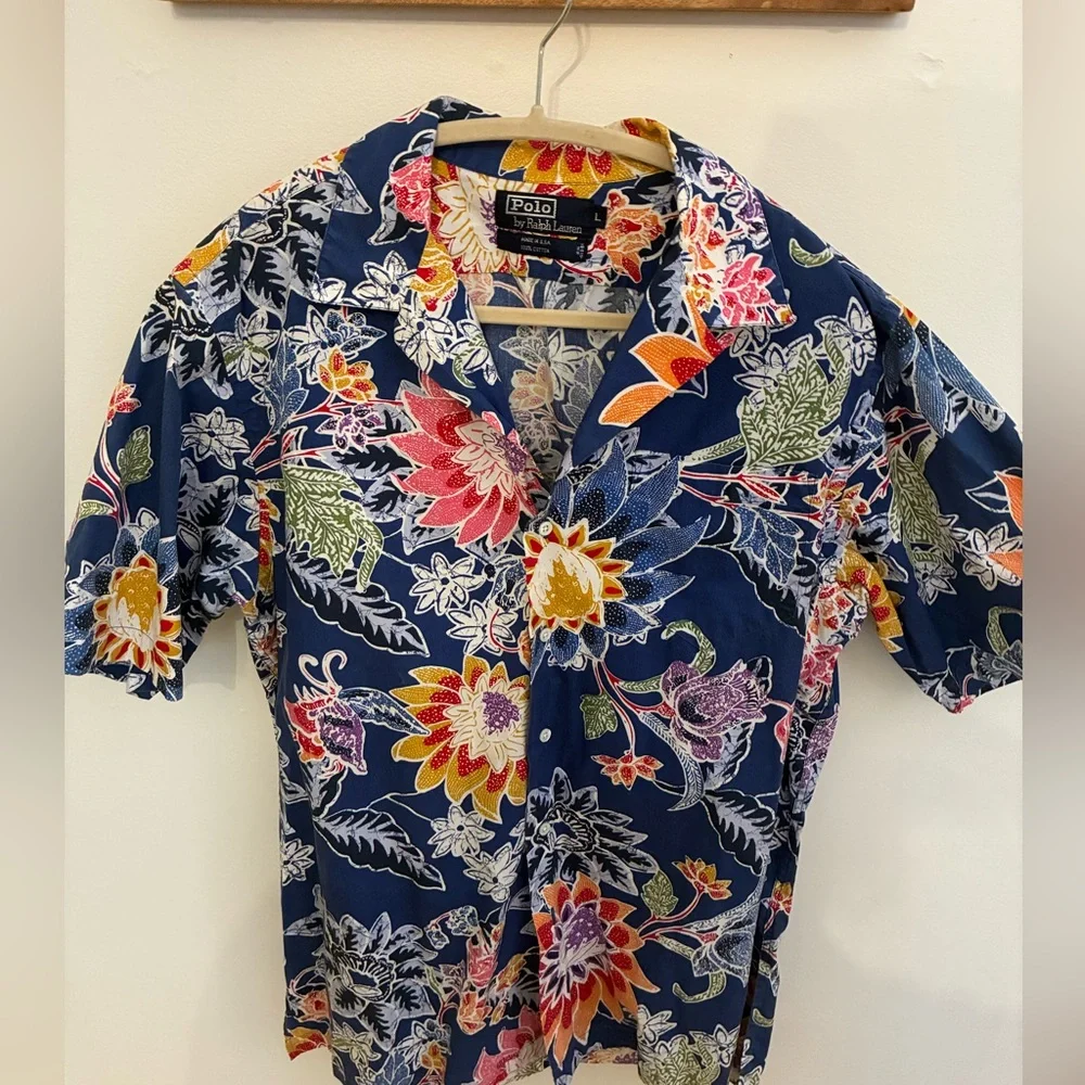 Vintage Ralph Lauren Navy Floral Short-Sleeve Button Shirt Size Large or